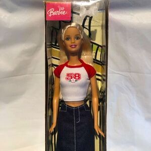 Vintage 2003 CITY STYLE BARBIE DOLL / New in Box / Denim Skirt & T-Shirt / C6345